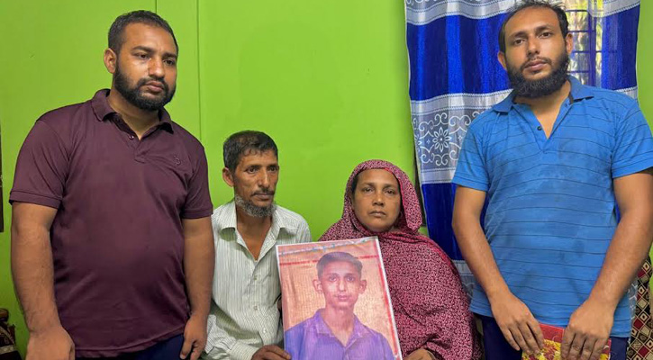 ‘ছেলেকে হাফেজ বানিয়েছিলাম জানাজা পড়াবে বলে’